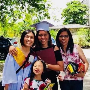 Meet your Posher, Ronnie emmy